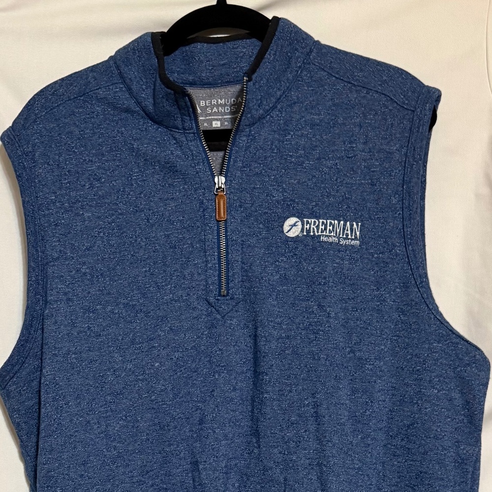 Bermuda Sands Light Blue Quarter Zip Pullover Vest